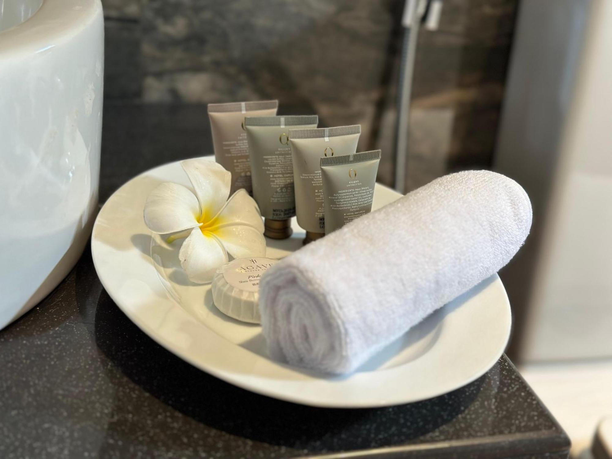 Cocos Polhena Hotel Matara Ngoại thất bức ảnh